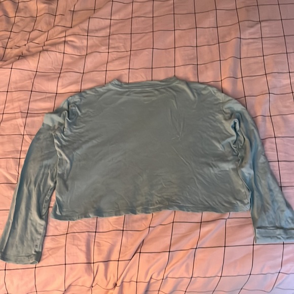 SOLD - NWOT Victoria’s Secret PINK Blue Long Sleeve Crop Top Size XS - Picture 4 of 5